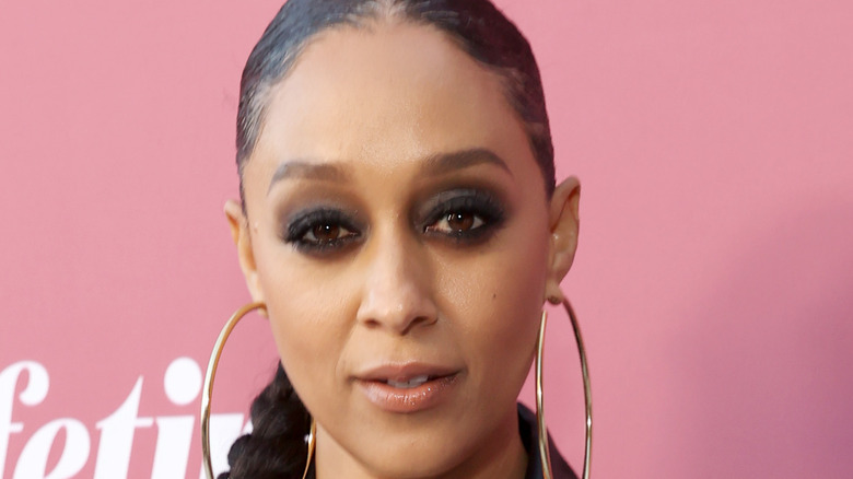 Close up of Tia Mowry