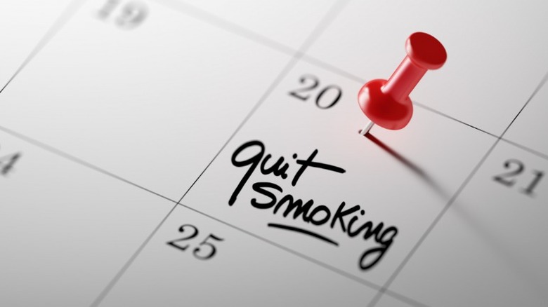 calendar with date to quit smoking 