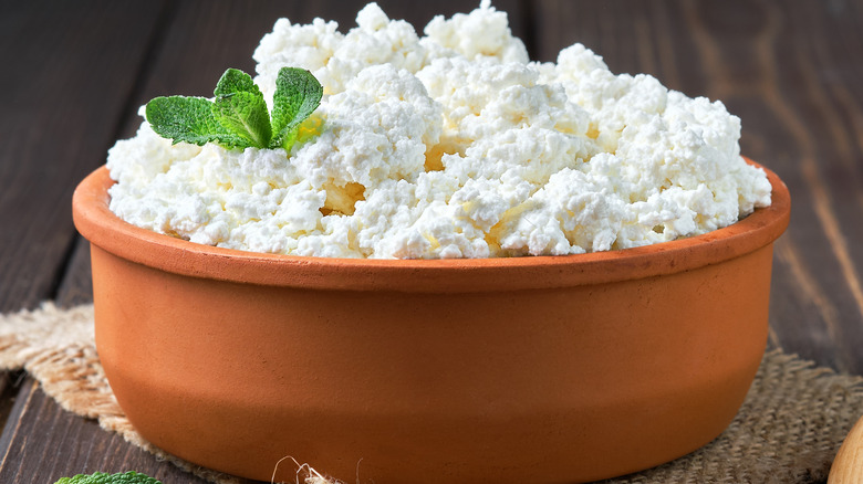 bowl of cottage cheese