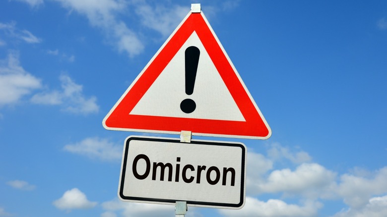 sign saying "omicron"