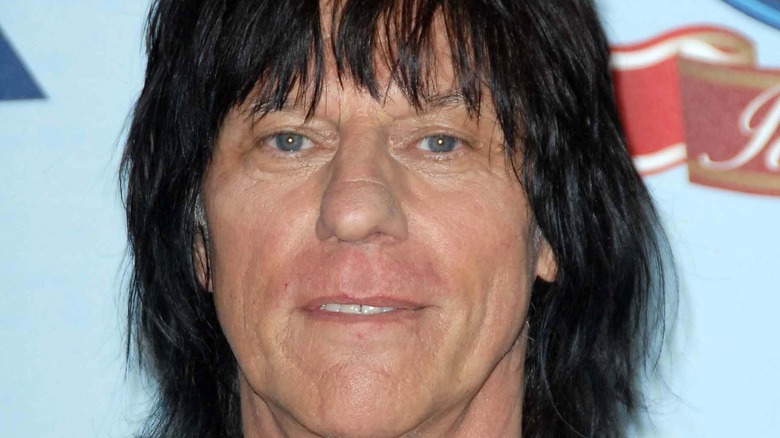 headshot of Jeff Beck