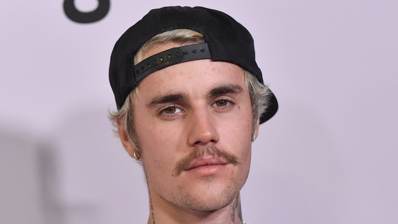 Justin Bieber says he has facial paralysis due to Ramsay Hunt