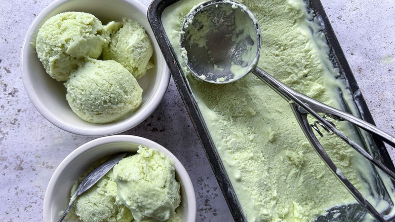 no-churn avocado ice cream