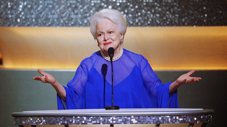 Olivia de Havilland giving a speech