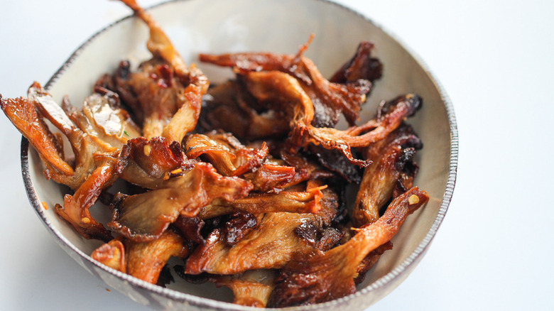 bowl of oyster mushrooms jerky