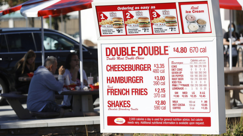 outside menuboard at In-N-Out