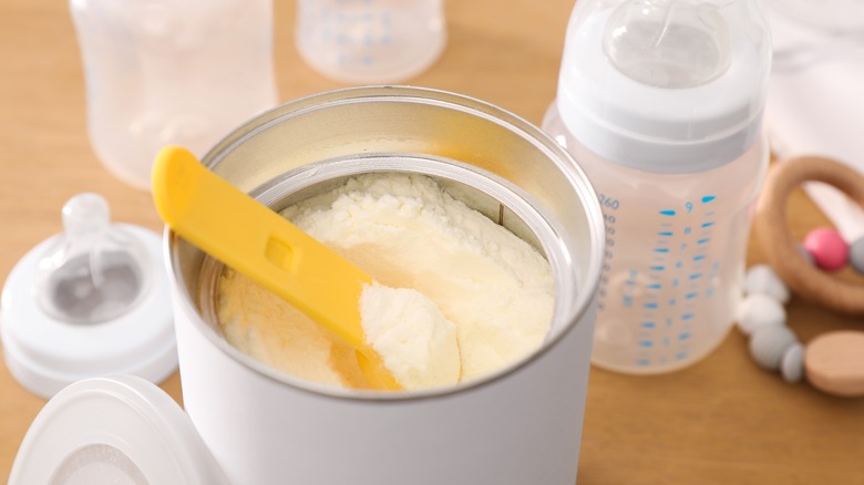 Powdered infant formula