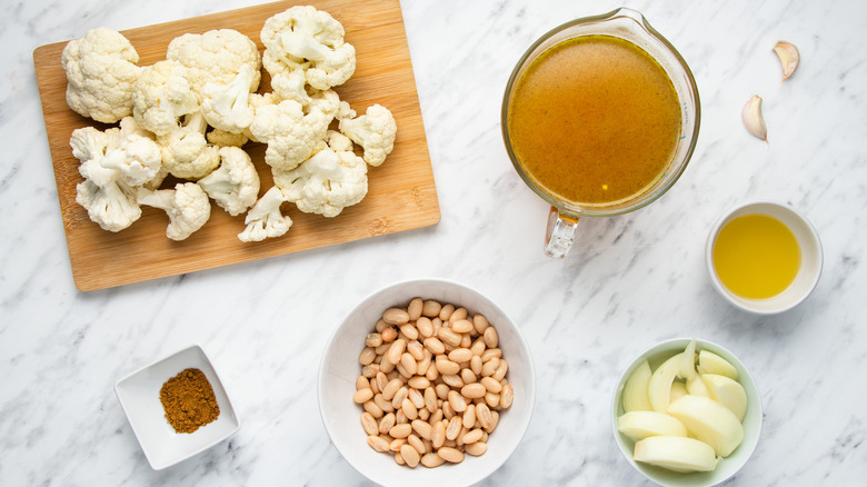 cauliflower soup ingredients 