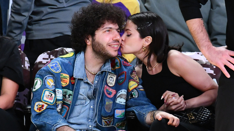 Selena Gomez Would Think Twice About Kissing Benny Blanco's Dirty Feet If She Knew These Health Facts