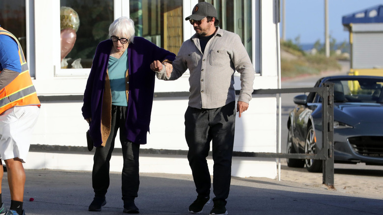 Shirley MacLaine leaving The Sunset restaurant