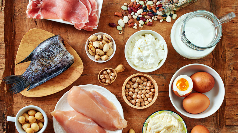 clock of foods making up diet
