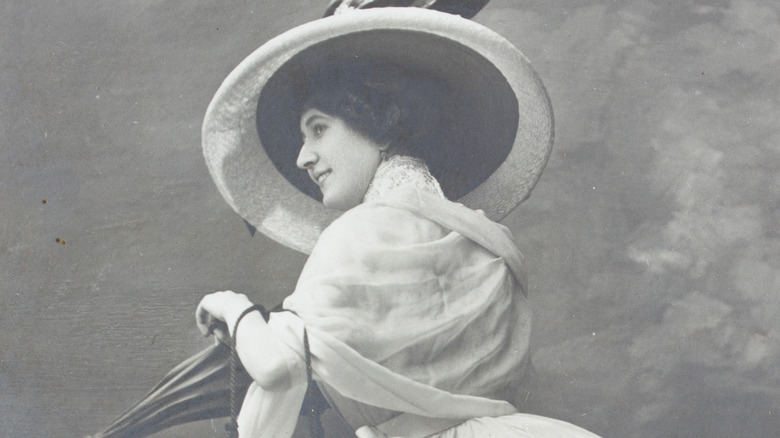 Photograph of woman, 1860s