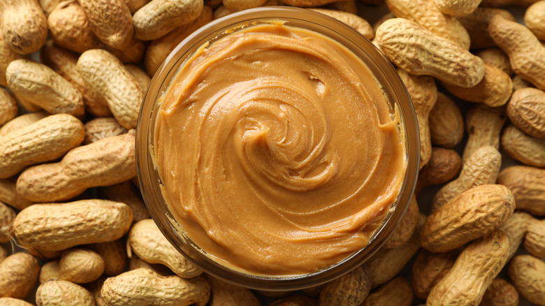 Creamy peanut butter swirl