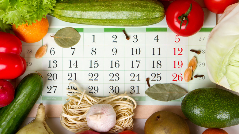 calendar surrounded by healthy food