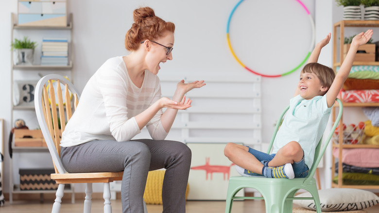 Kid with ADHD in therapy session 