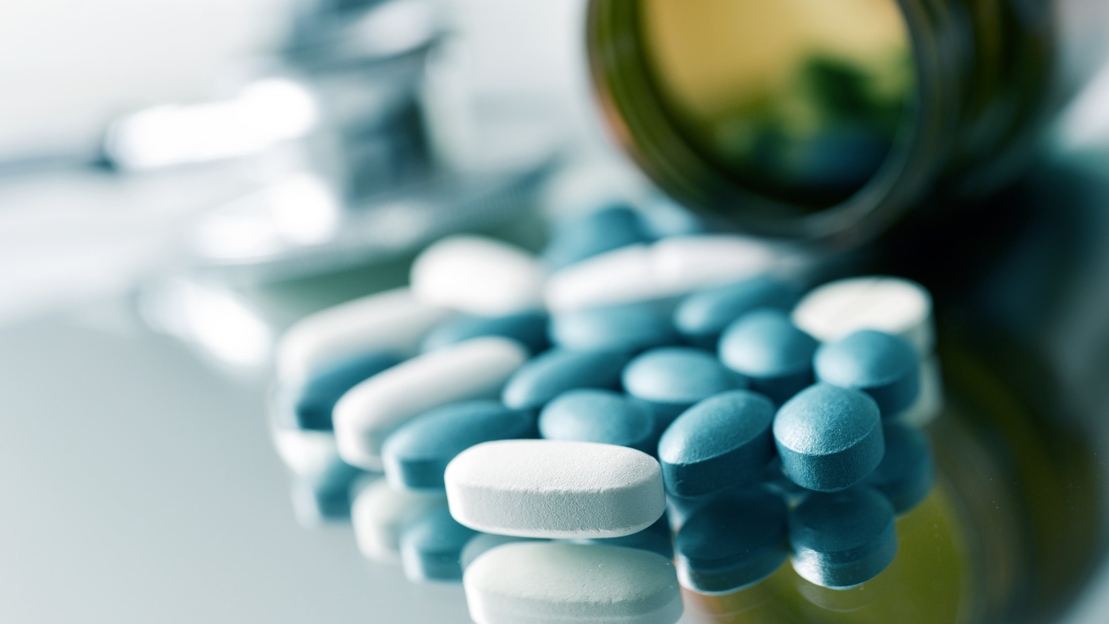 The Big Difference Between Antidepressants And AntiAnxiety Medication