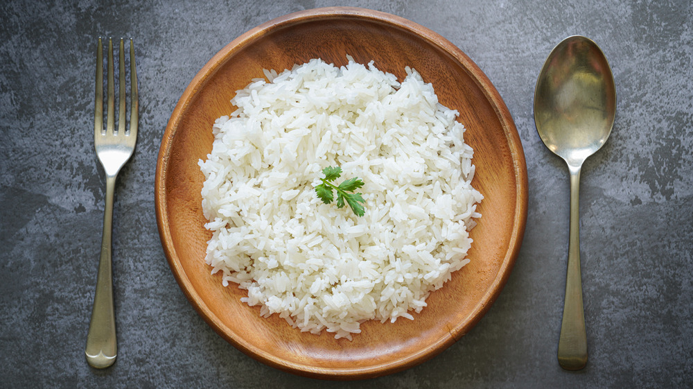 bowl of white rice