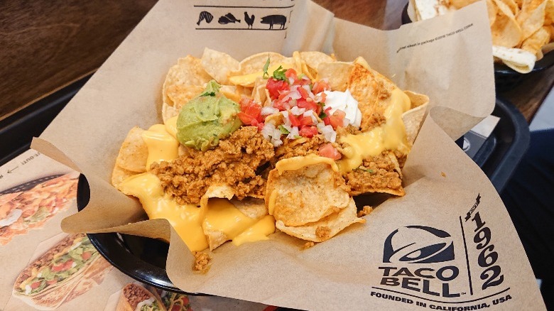 Taco Bell nachos with cheese