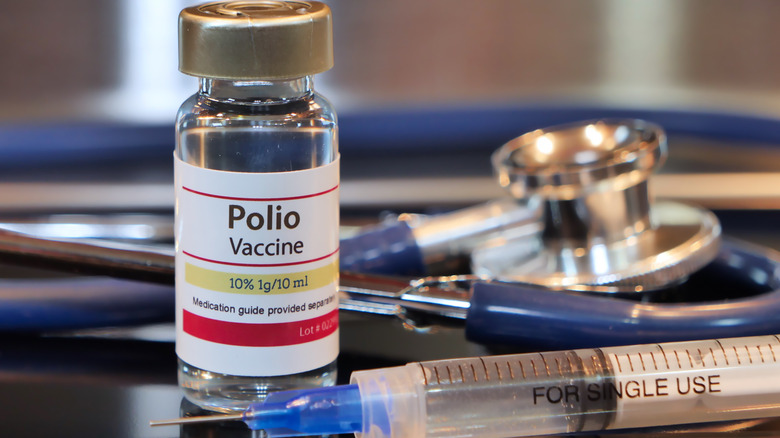Polio vaccine vial