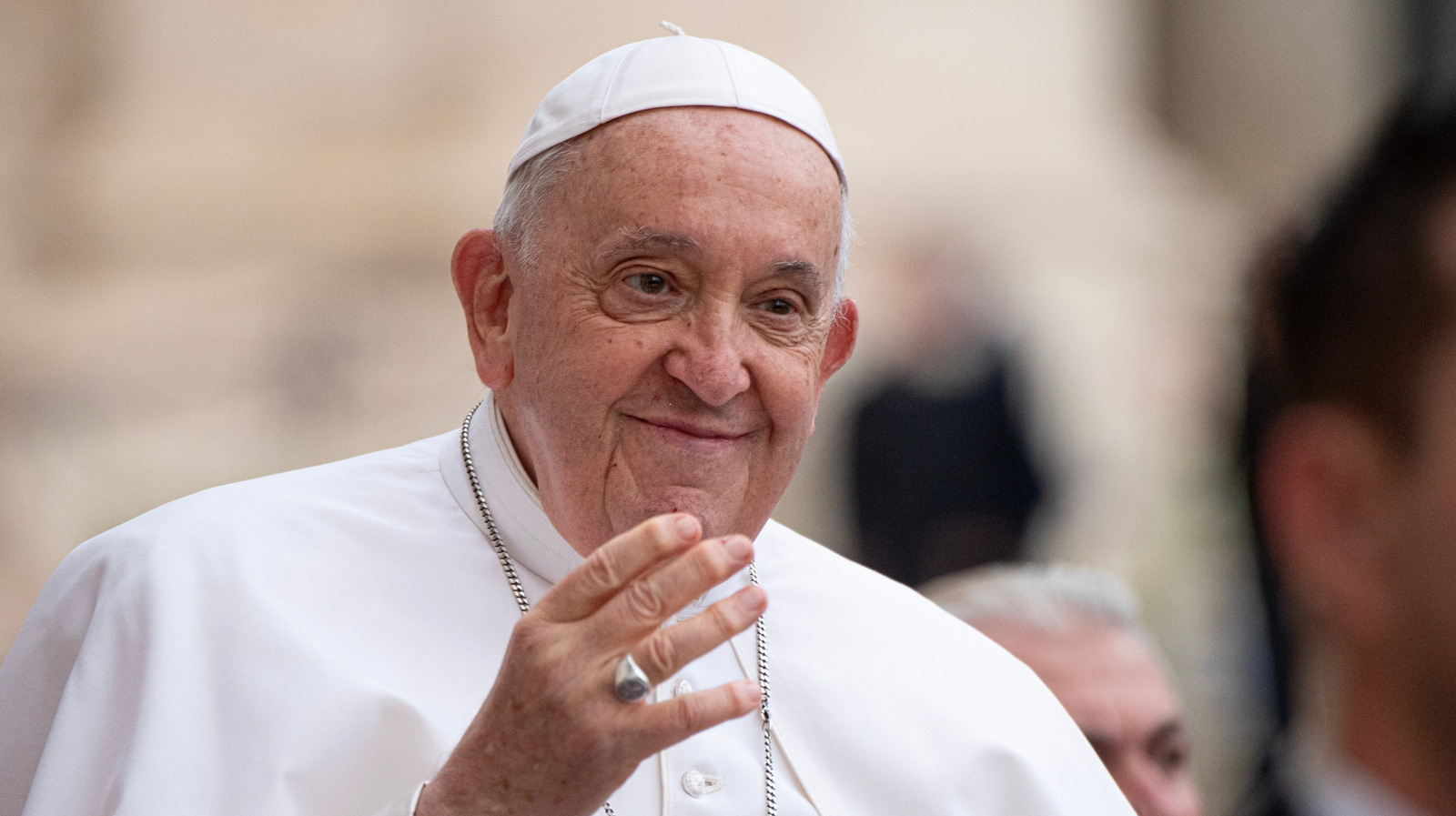 <a href="https://www.healthdigest.com/1799364/the-popes-cause-of-death-explained/" target="_blank">The Pope’s Cause Of Death Explained</a>