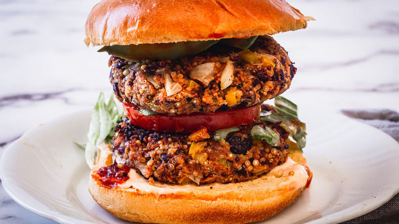 quinoa vegan burger