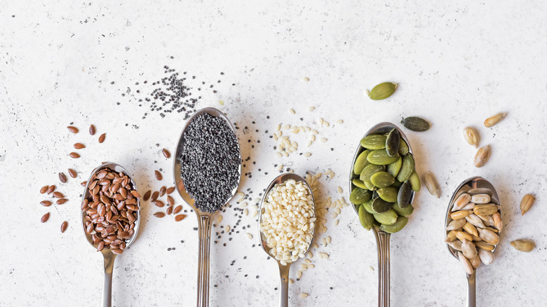 Flaxseeds, chia seeds and other superfoods