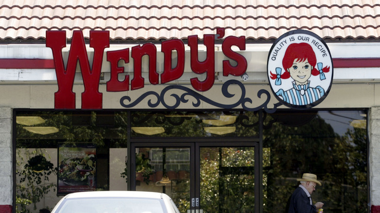 The outside entrance of a Wendy's