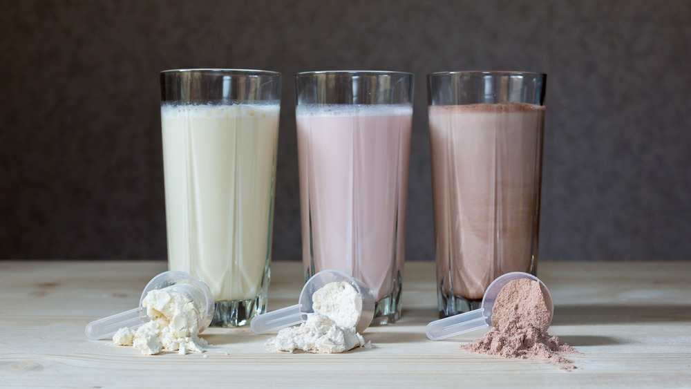 Vanilla protein shake and chocolate protein shake