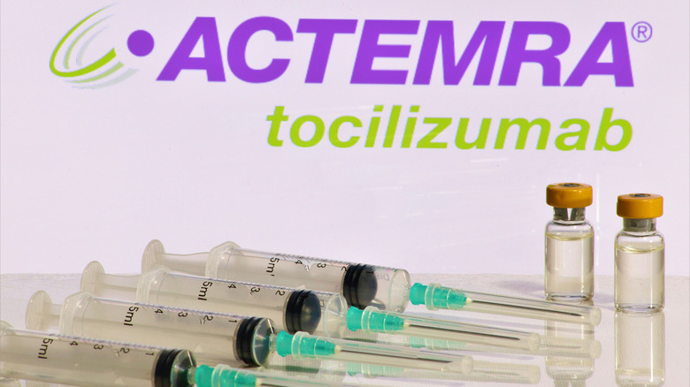 syringes with Actemra (tocilizumab)