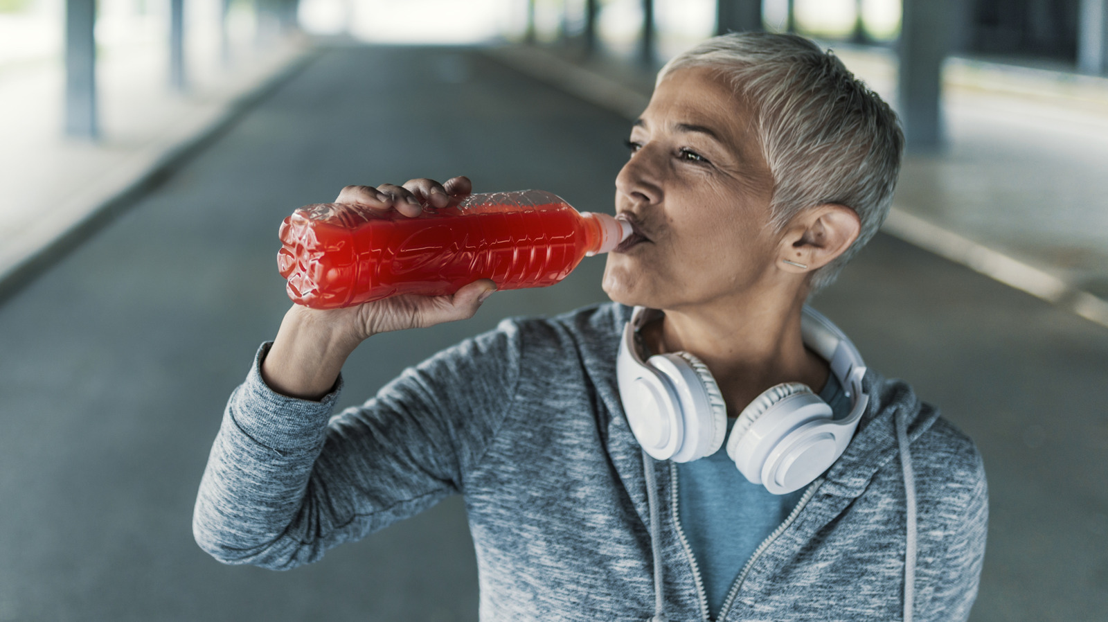 <a href="https://www.healthdigest.com/1744146/underrated-beet-juice-lower-blood-pressure-cholesterol-same-time/" target="_blank">The Underrated Juice That Can Lower High Blood Pressure And Cholesterol At The Same Time</a>