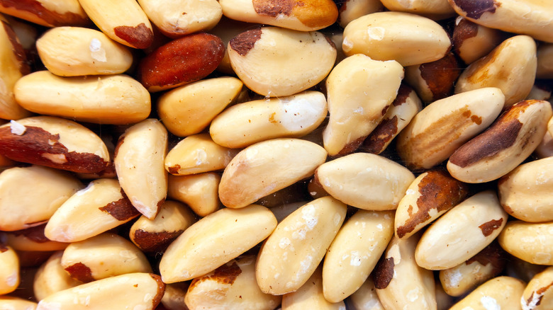 Brazil nuts piled up together