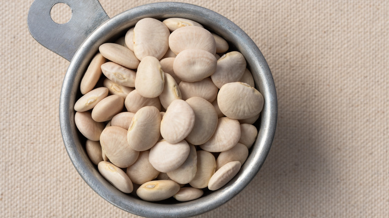 One cup of uncooked lima beans