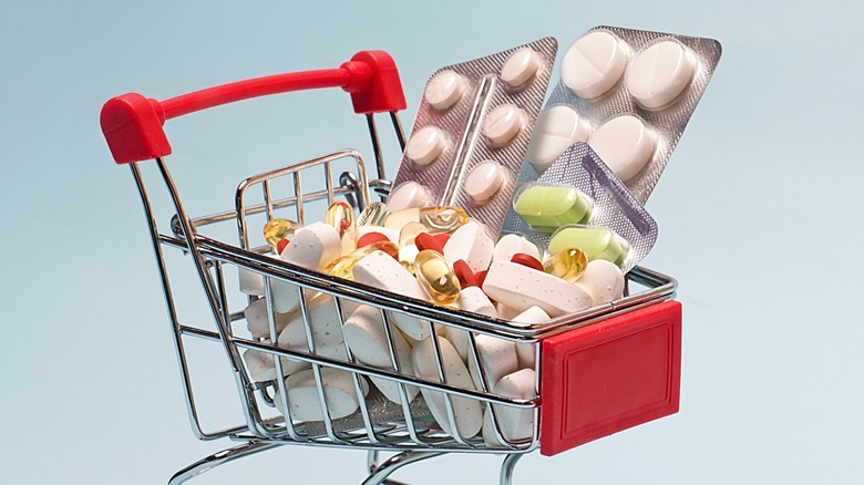 Toy shopping cart of pills
