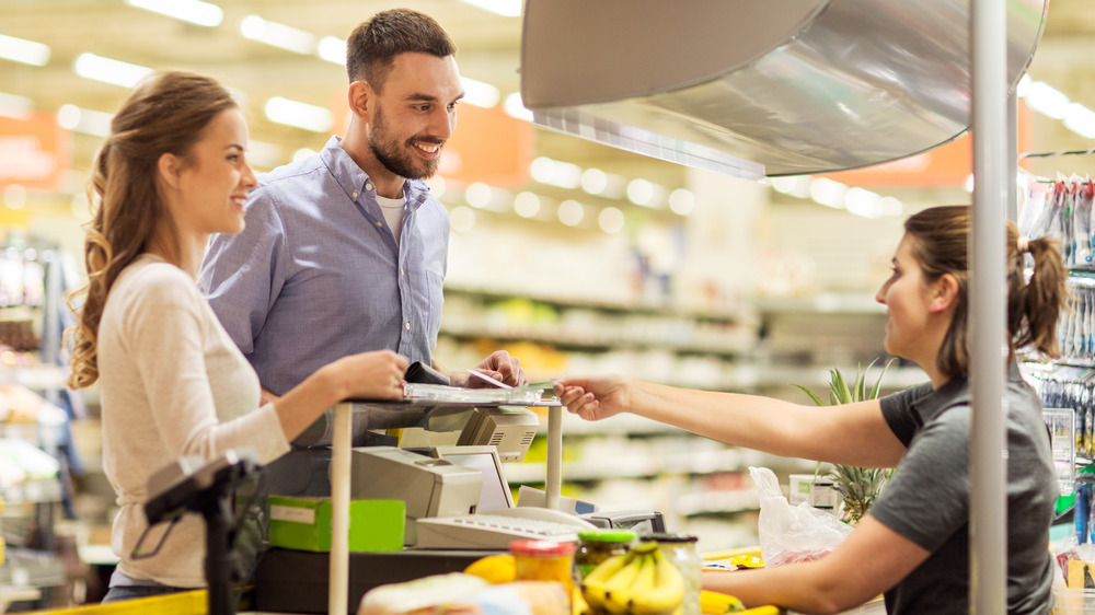 couple buying groceries