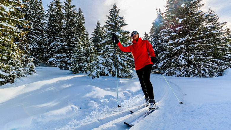 woman cross country skiing