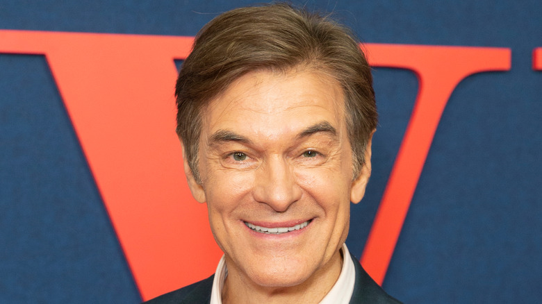 Dr. Oz closeup 