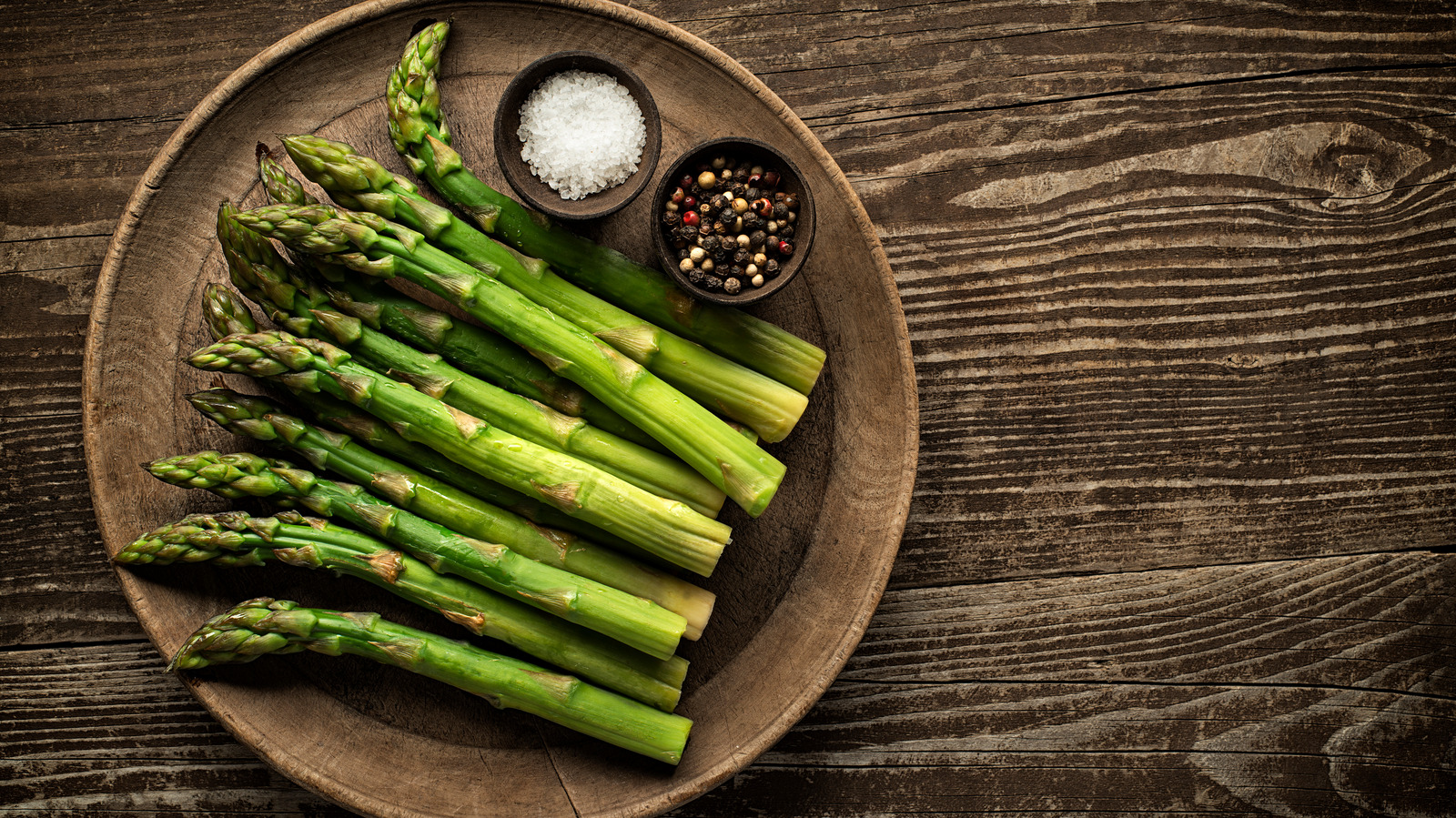 This Is What Happens When You Eat Asparagus Every Day