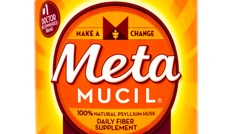 Metamucil bottle up close