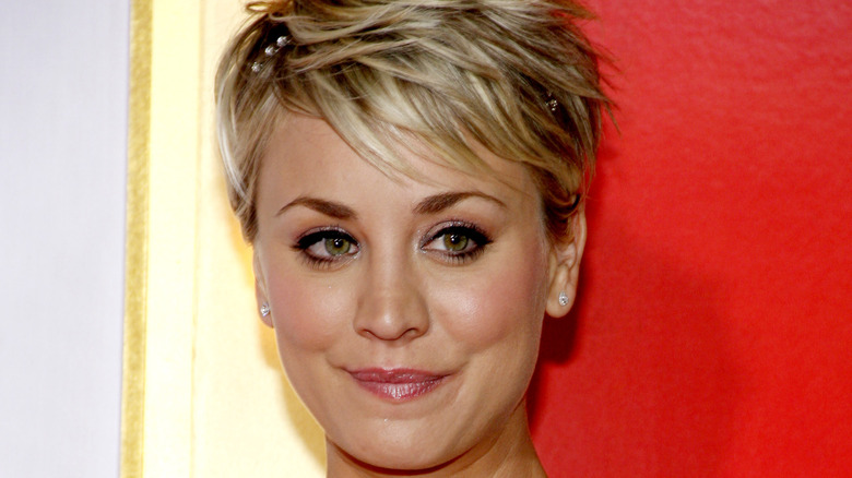 close up of actor Kaley Cuoco