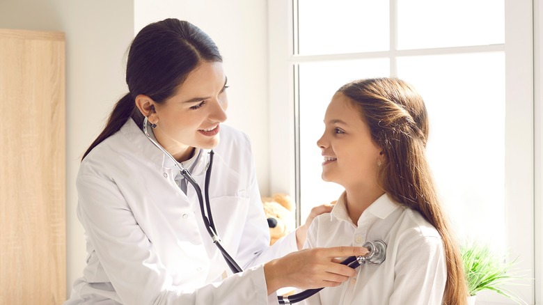 A girl at the doctor's office