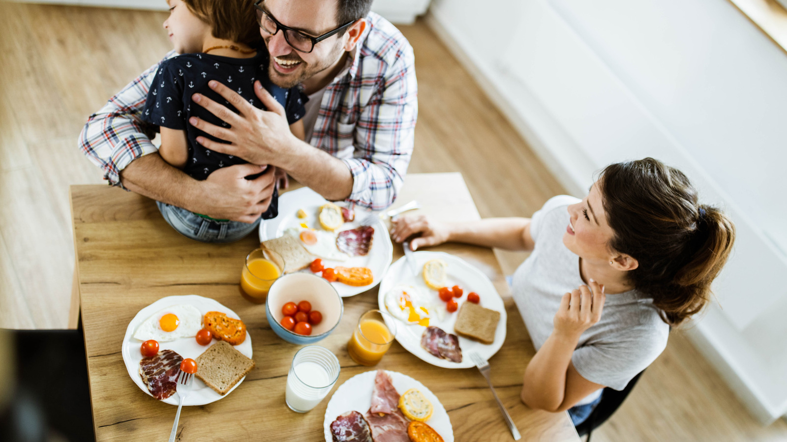 <a href="https://www.healthdigest.com/1753069/best-foods-to-eat-get-30-grams-of-protein-for-breakfast/" target="_blank">To Get 30 Grams Of Protein For Breakfast, Try Eating These Foods</a>