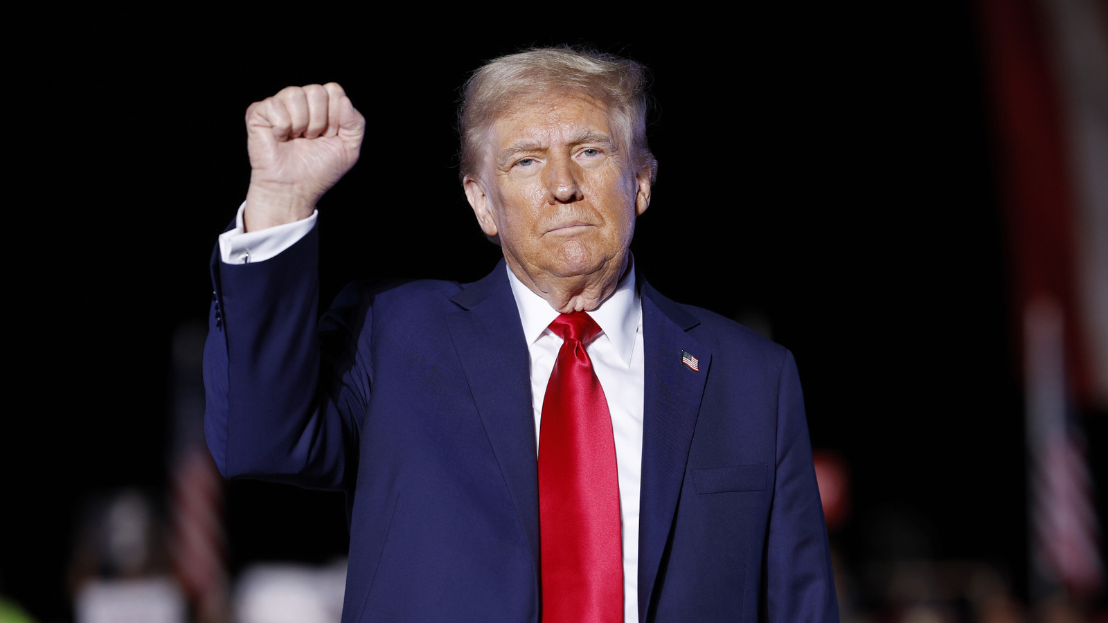 <a href="https://www.healthdigest.com/1909350/trump-favorite-exercise-key-get-through-assassination-attempt-anniversary/" target="_blank">Trump’s Favorite Exercise Could Be Key To Getting Through Assassination Attempt Anniversary</a>