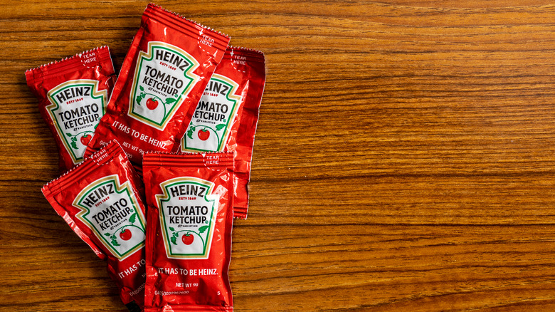 ketchup sachets