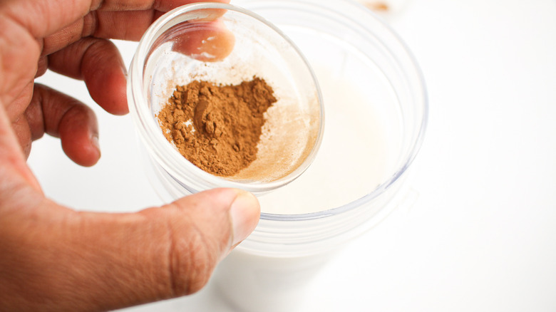 eggnog ingredients in a blender