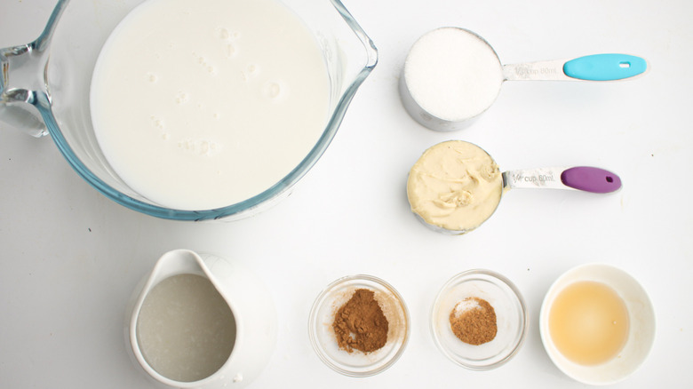 ingredients for eggnog