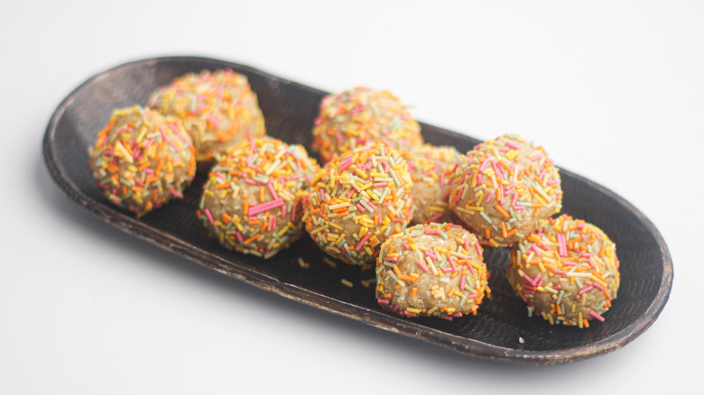 vegan protein cake balls