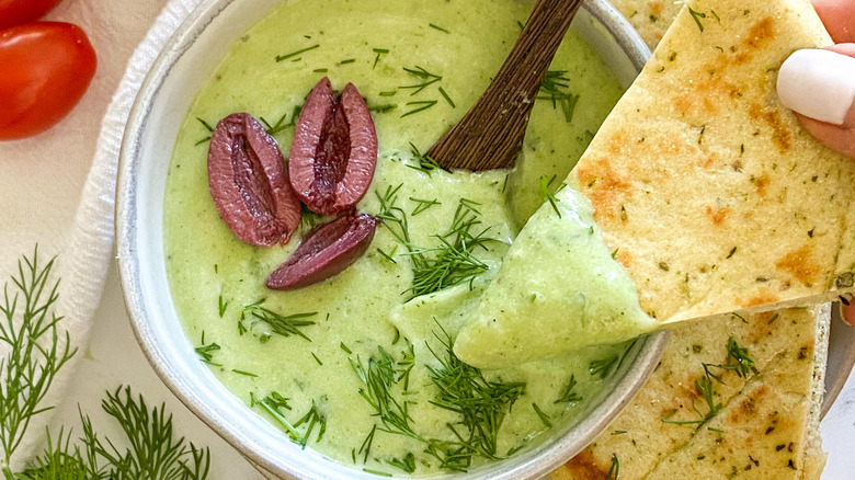 tzatziki in bowl