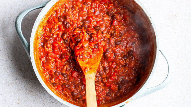 jambalaya in dutch oven