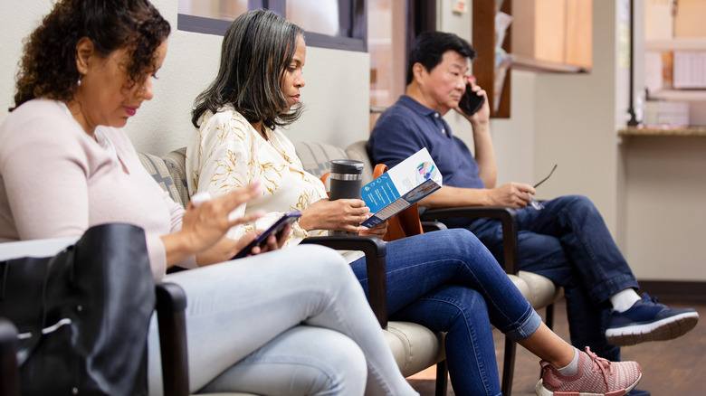 People in ER waiting room