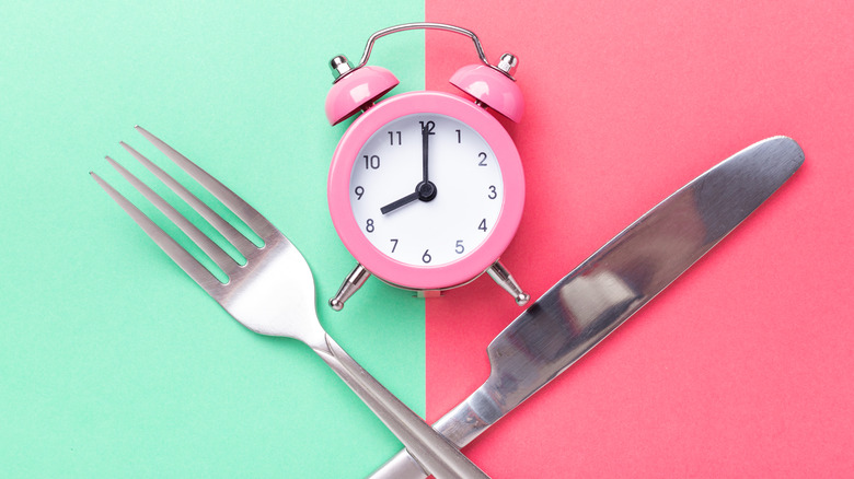 Alarm clock and utensils 